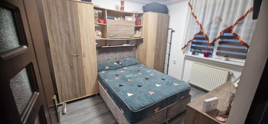 Se vinde apartament cu 3 camere - 2