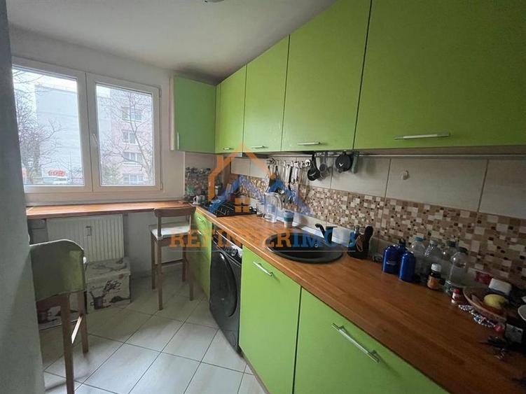 Apartament de vanzare cu 4 camere, zona Ozana - 6