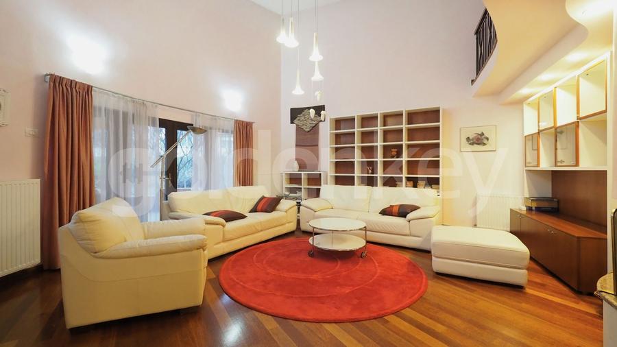 Vila spatioasa cu 1350mp teren - 2