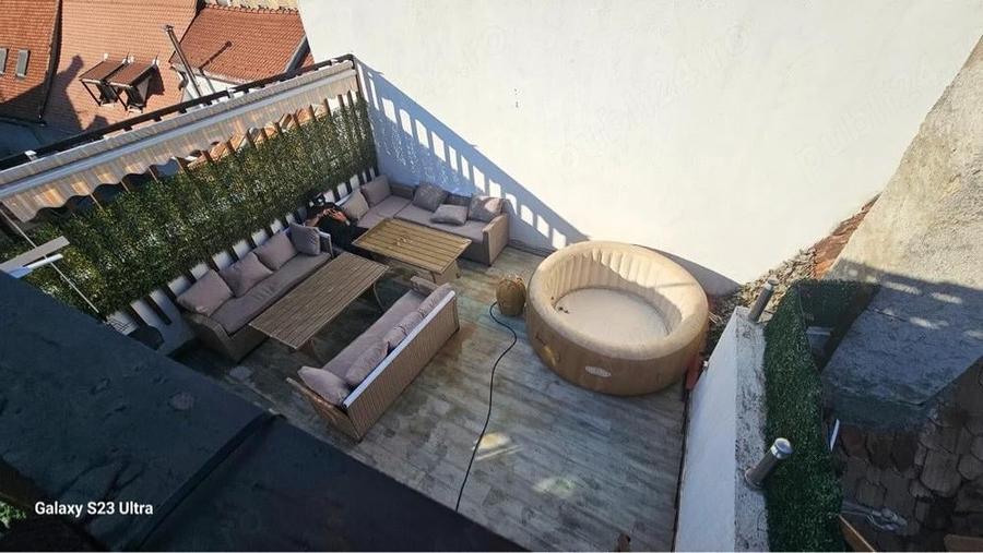Vand Casa deosebita in centrul istoric al Brasovului - 1