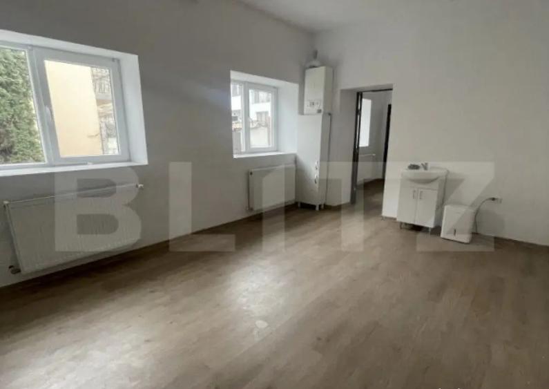 Proprietate cu 4 camere, 75 mp, zona ultracentrala - 8