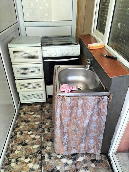 garsoniera casa 1500 RON utilita?i incluse in pre? - 6