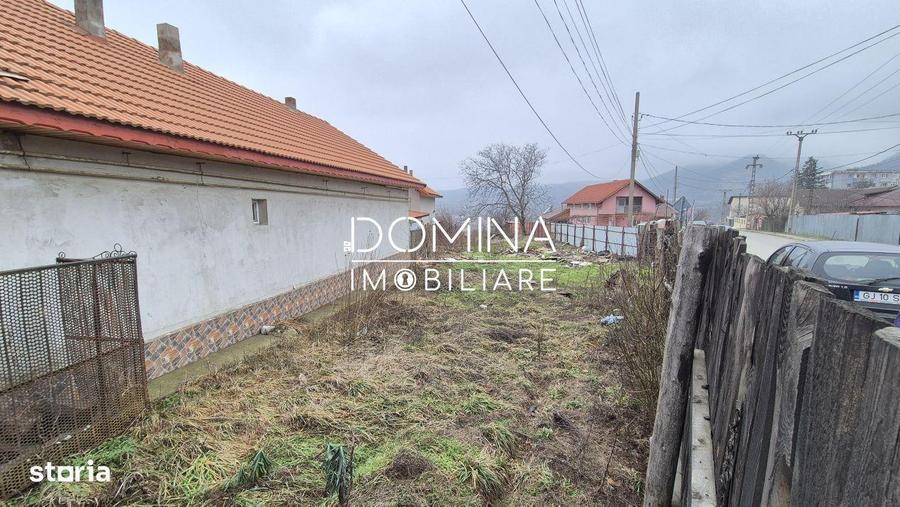 Vanzare teren intravilan, 811 mp, situat in Bumbesti Jiu - 1