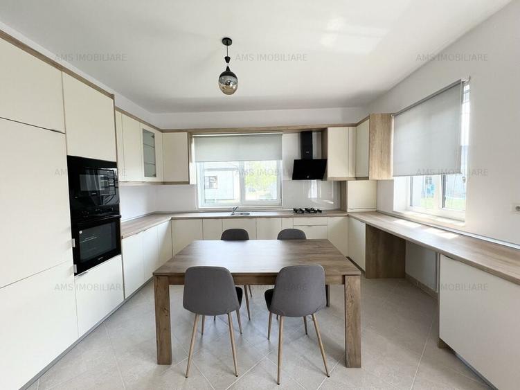 SUPERB / GRADINA GENEROASA / LOC PARCARE - 3