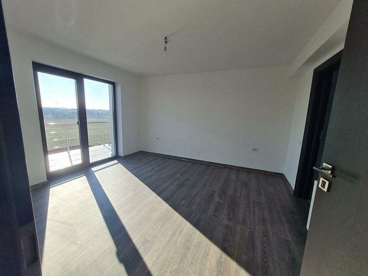 Vila  individuala  cu 4 camere,3 bai,Prelungirea Ghencea-Domnesti - 12