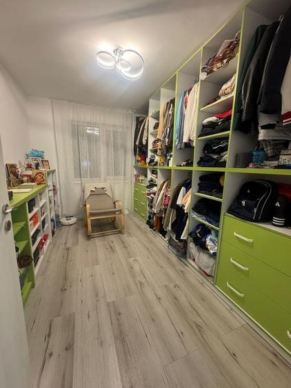 Casă individuală cu 4 camere cu Canalizare în Moșnița Nouă