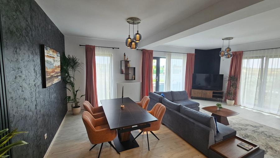 VILE P+M, 5 camere+Teren 300 mp.zona Otopeni, COMPLEX CU PISCINA-COMISION 0% - 3