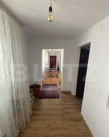 Casa 4 camere, 143 mp Sc, 380 mp teren, cartier 1 Mai, zona - 16