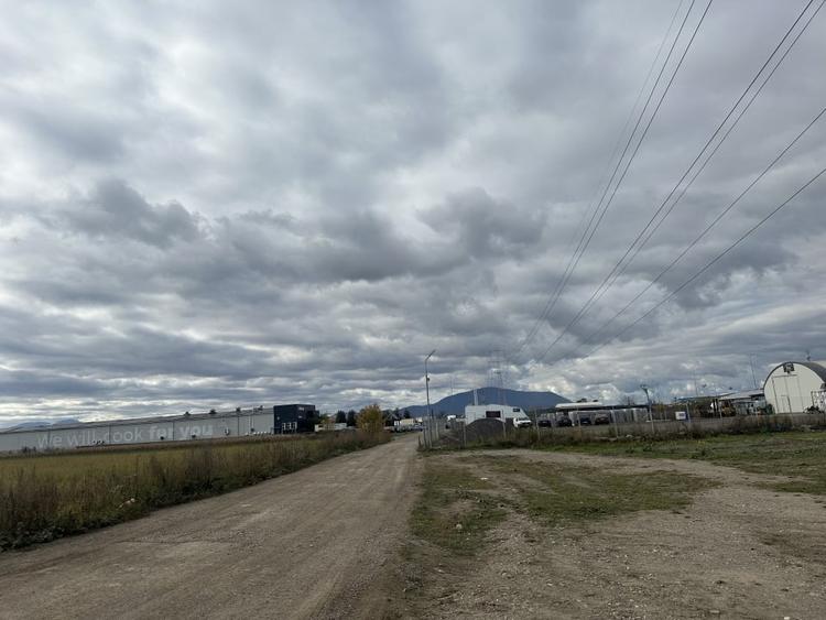 Teren de 3200 mp  zona Stupini - Centura Brasov - 3