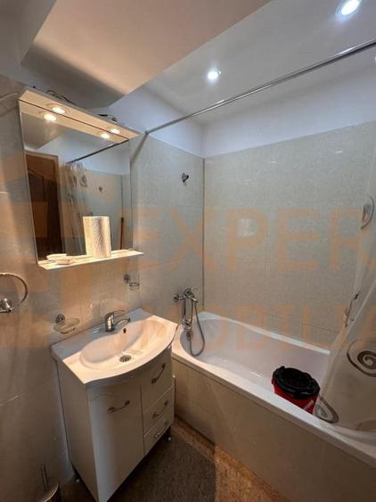 Garsoniera situata in zona TOMIS I - 8