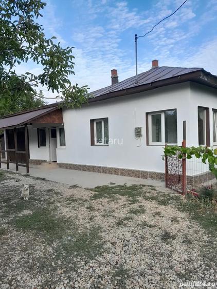 Casa de vanzare in Sat Odaia Turcului, Com Matasaru Jud Dambovita