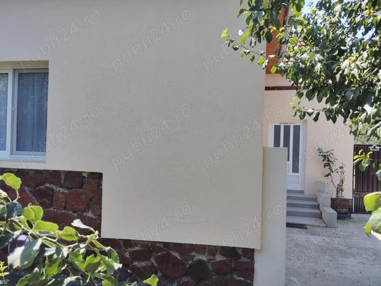 Ocazie!!! Casa selecta singur in curte 3 cam si doua terase ce teren 700 mp in Arad - 4