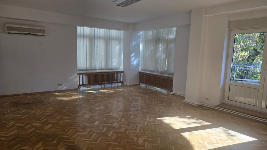 Inchiriere apartament Bd. Primaverii - stradal, 5 camere, etaj 1 - 3