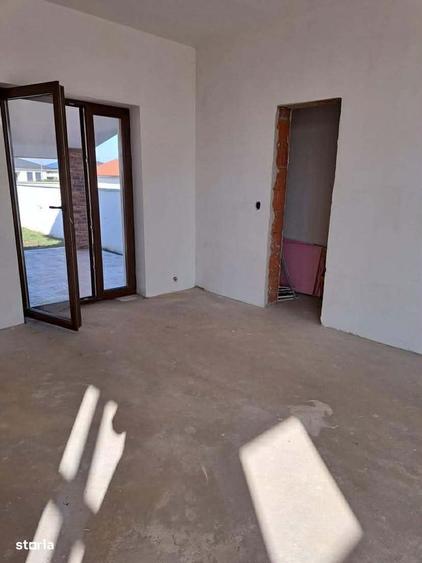 Casa de vanzare 4 camere , zona Martinesti , P+E ,158.000 euro neg. - 4