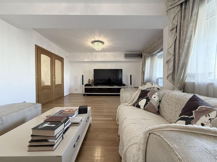 Bulevardul Unirii | 4 camere | vedere mixta | 115mp utili | Decomandat - 2