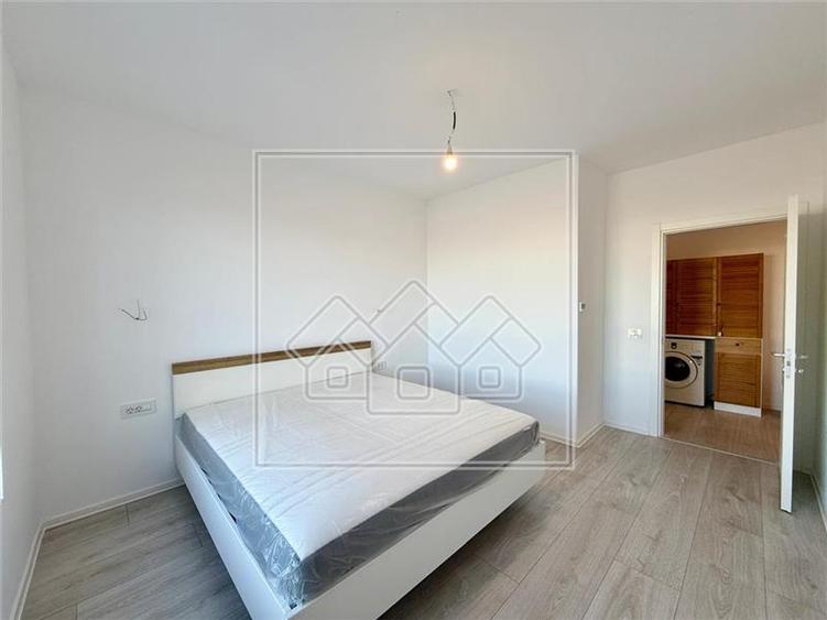 Apartament de vanzare in Sibiu - 2 camere, decomandat, balcon, etaj 1 - 5