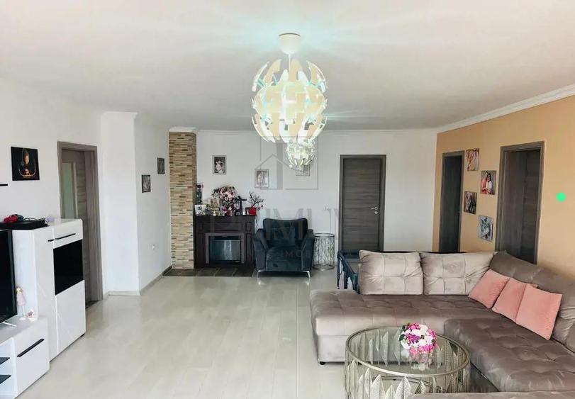 Casa individuala - partial mobilata - teren 660 mp - 3