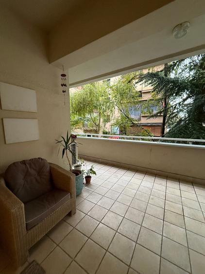 APARTAMENT 4 CAMERE - HERASTRAU- LOC PARCARE - TERASA- COMISION 0% - 4