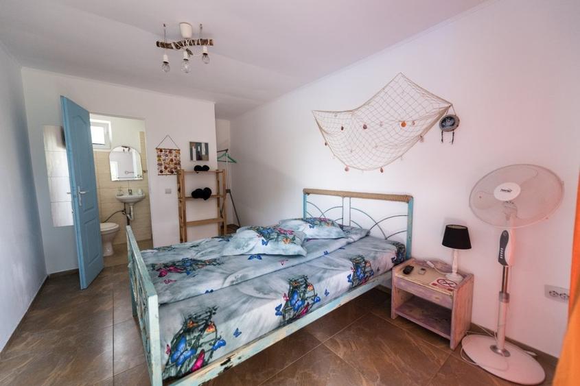 Exclusiv! Pensiune 6 camere - Vama Veche - Centru - 239.000 euro  (Cod E8) - 21