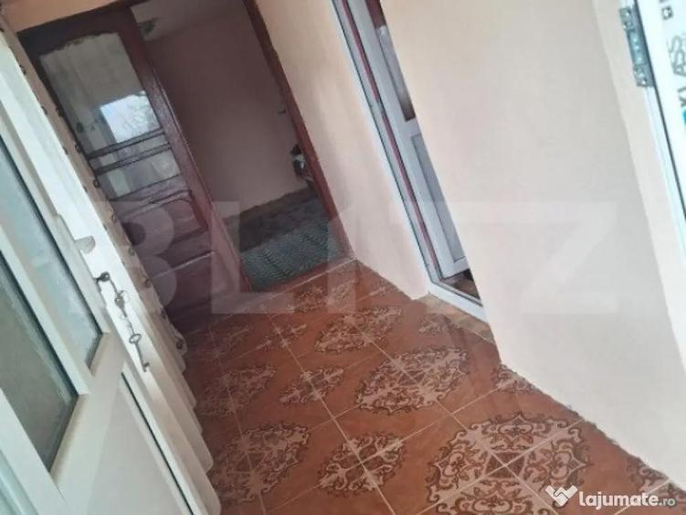 Casa cu 3 camere, zona Isvarna - 1