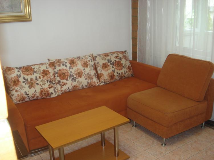 Barbu Vacarescu -Dinu Vintila -3 min metrou - 1