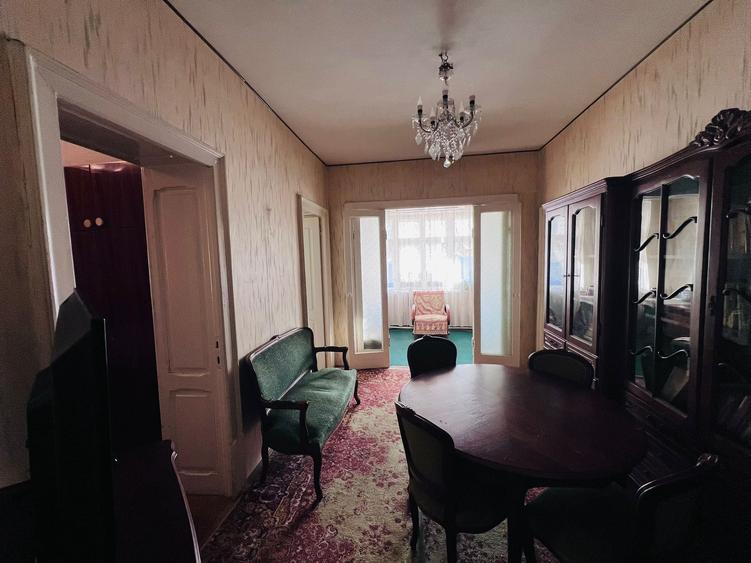 Apartament cu 3 camere Ultracentral – Râpa Galbenă + Garaj și Boxă intabulată - 4