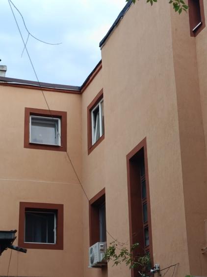 3 Camere de Vinzare - 2