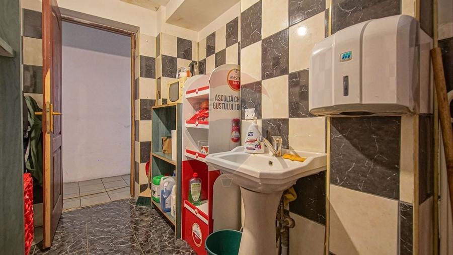 Investitie smart - Spatiu comercial de vanzare -Zona Spitalul Judetean - 12