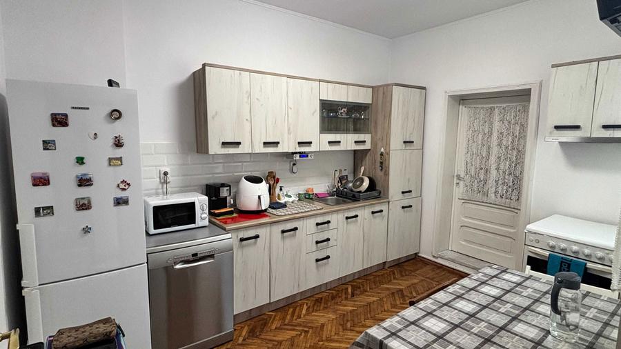 Casa spatioasa Zona Garii, Braila | 3 Corpuri | Centrala Noua (2025) - 5