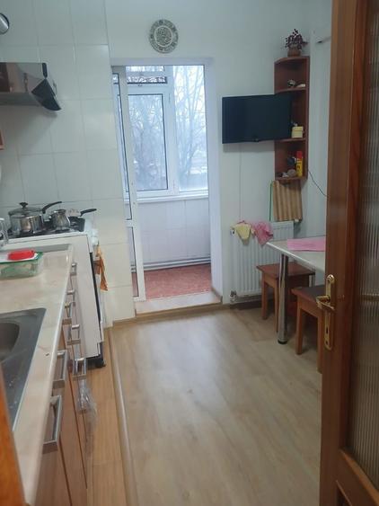 Proprietar vand Apartament 2 camere Mazepa 2 bine intretinut - 3