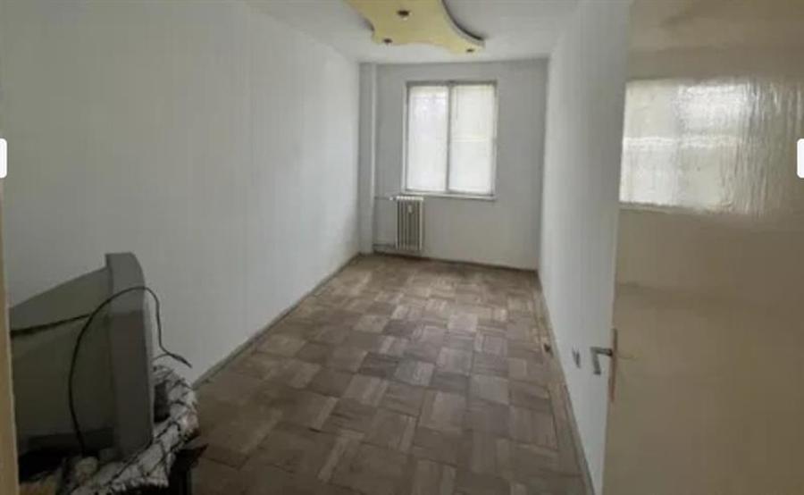 Apartament 3 camere zona Democratiei - 2