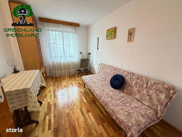 Casa in oras, 4 camere, 202 mp, anexa, garaj, Podu de Fier - 3