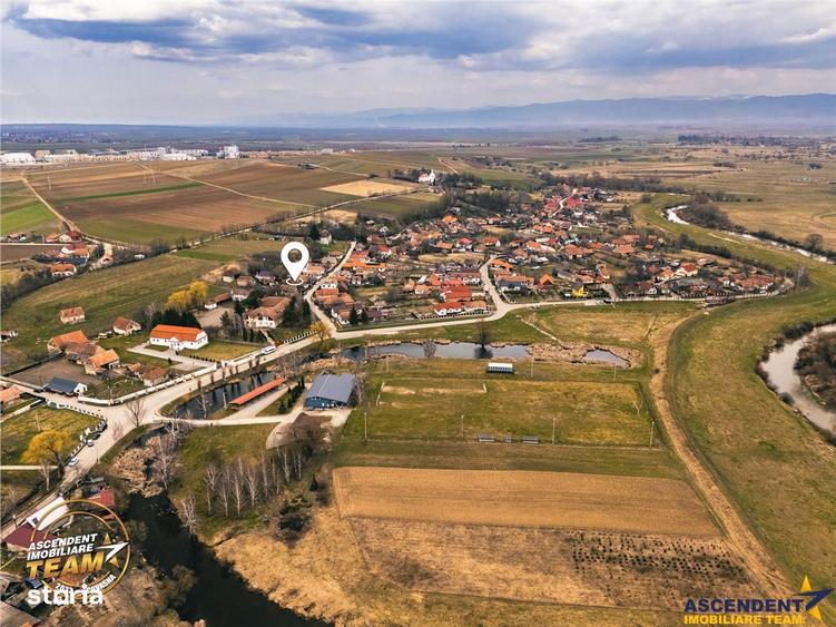 Proprietate cu 2 case in Reci:zona pitoreasca, aer curat,aproape de la - 12