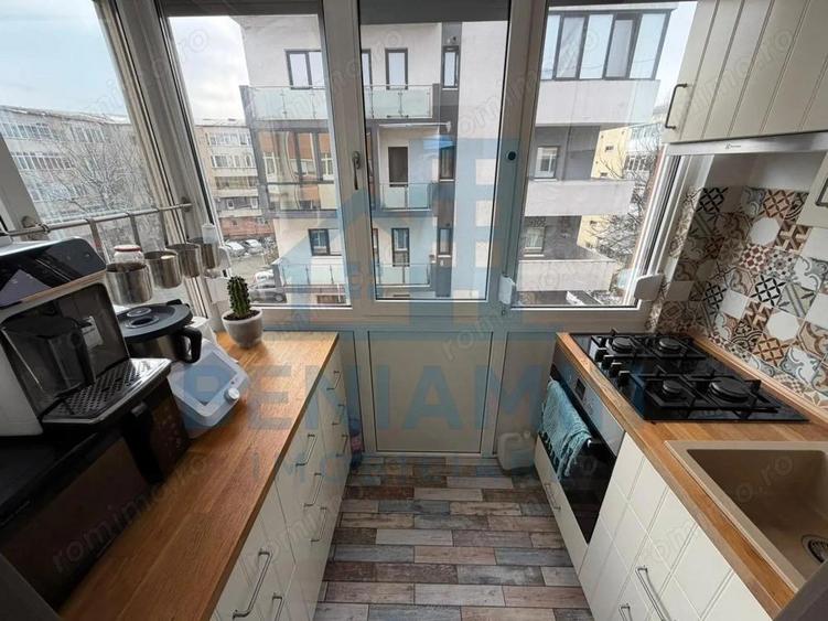 2 Decomandate - Etaj 3 - 52mp - Centrala - An 1985 - Renovat - Rovine - 5