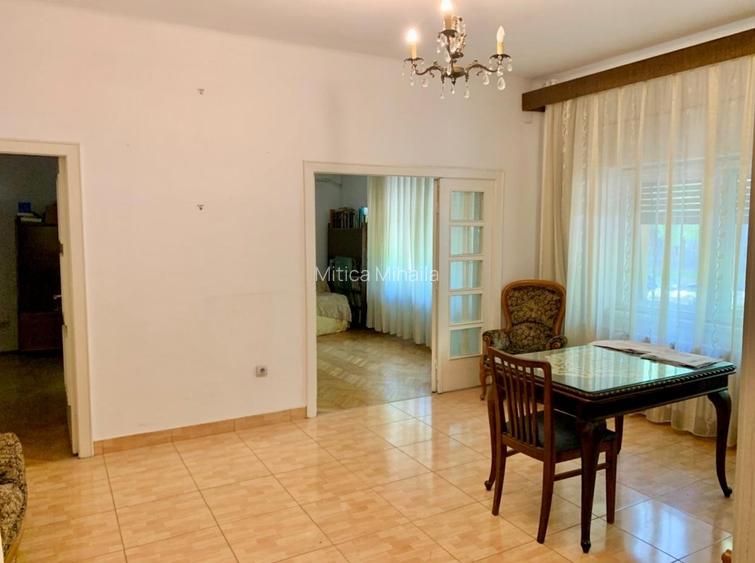 Apartament Titulescu- Banu Manta
