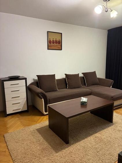 DE INCHIRIAT | APARTAMENT 2 CAMERE | DOROBANTI - 1