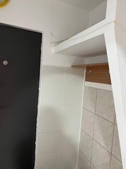 vand garsoniera cu o camera  - 4