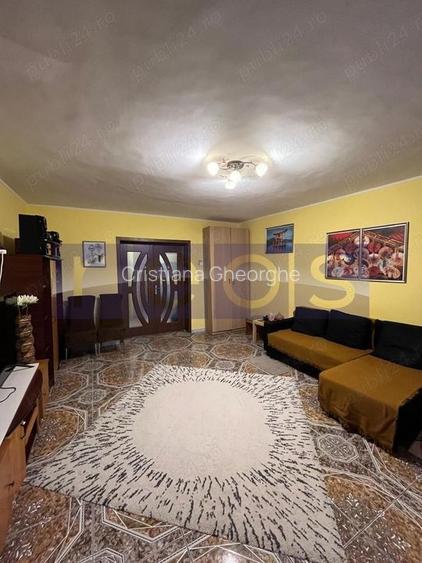VANZARE - APARTAMENT | 3 CAMERE |  PIATA -UNIRII