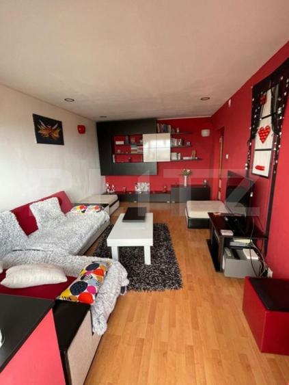 | Apartament cu  camere | 62 mp, zona TRIAJ | - 9