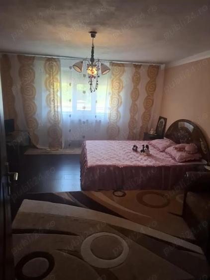 Casa in comuna Savar?in - 2