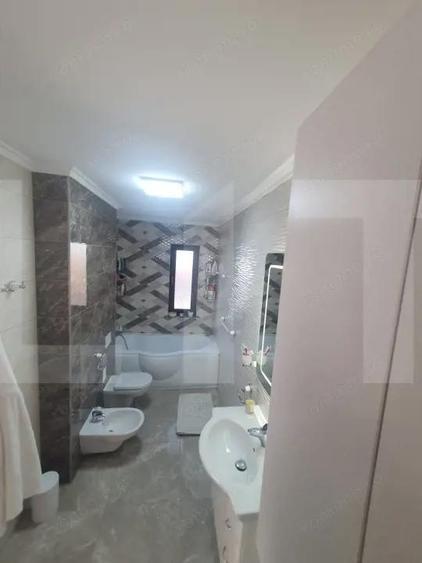 Casa Dumbravita 5 camere - 2