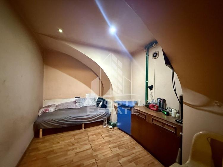 Casa individuala zona Traian, curte proprie, oportunitate investitie - 10