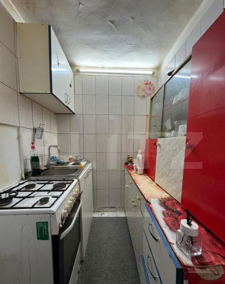 Casa batraneasca, 6 camere, Margeanului - 16