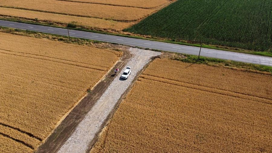 Teren Intravilan In Rate in Frumusani | utilitati: gaz, curent | #RG1 - 5