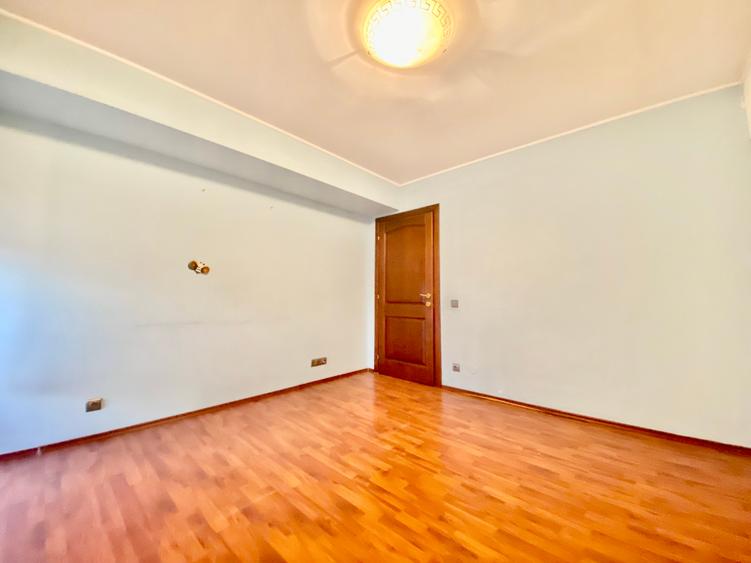 Apartament 3 Camere + Garsonieră | Micro 3 | Târgoviște | 109 mp utili - 9