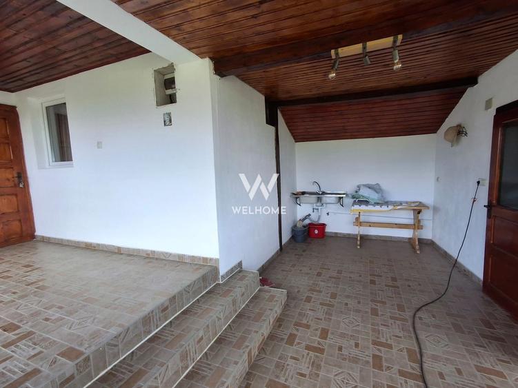 Casa de vanzare cu teren generos in Tocile, Sibiu - 12