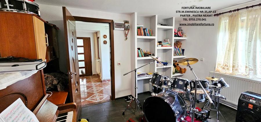 Casa la pret de apartament si teren 2358 mp, com .Girov - 8