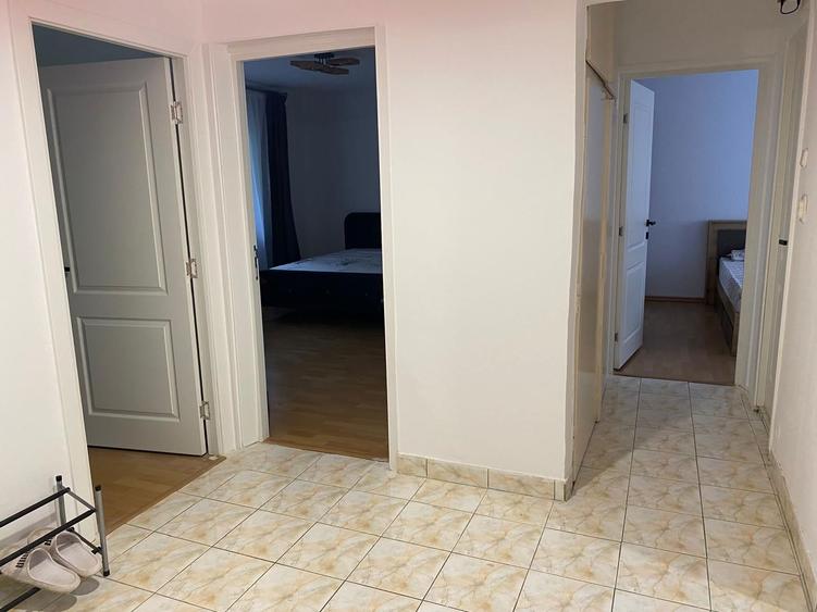 Inchiriez apartament 3 camere decomandat str Grigore Alexandrescu - 4