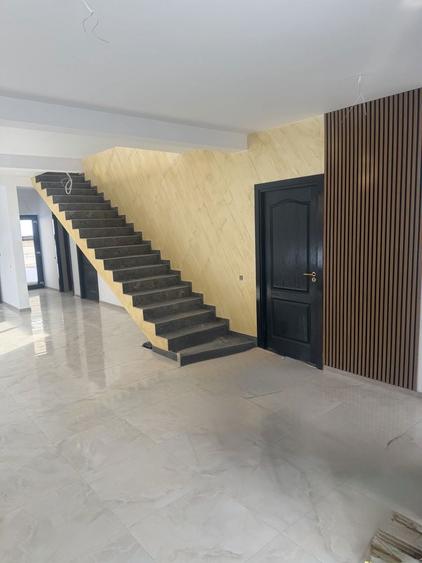 Casa la intrare in Sat Costi - 5