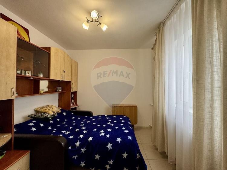 Comision 0% De Inchiriat camera camin | str. Albastrelelor | - 11